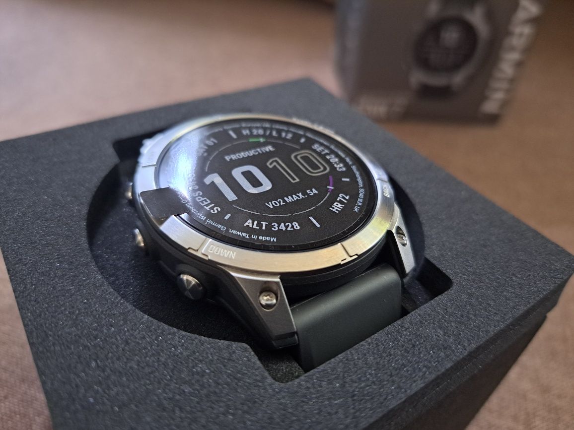 Як нові, Garmin Fenix 7 silver