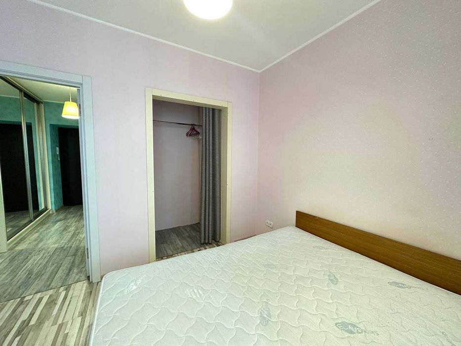 Простора та тепла 1 кімн квартира ЖК Садовий біля метро Лівобережна