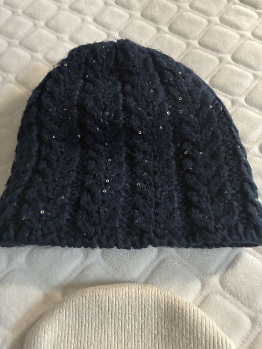 Шапки 2 шт. Зимова та на осінь-весну