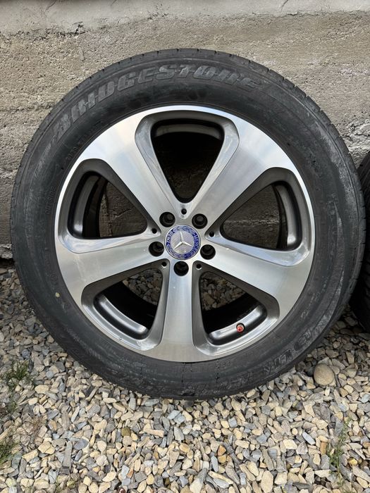 4 оригінальних диски Mercedes R19” з резиною 235/55/19 Bribgestone