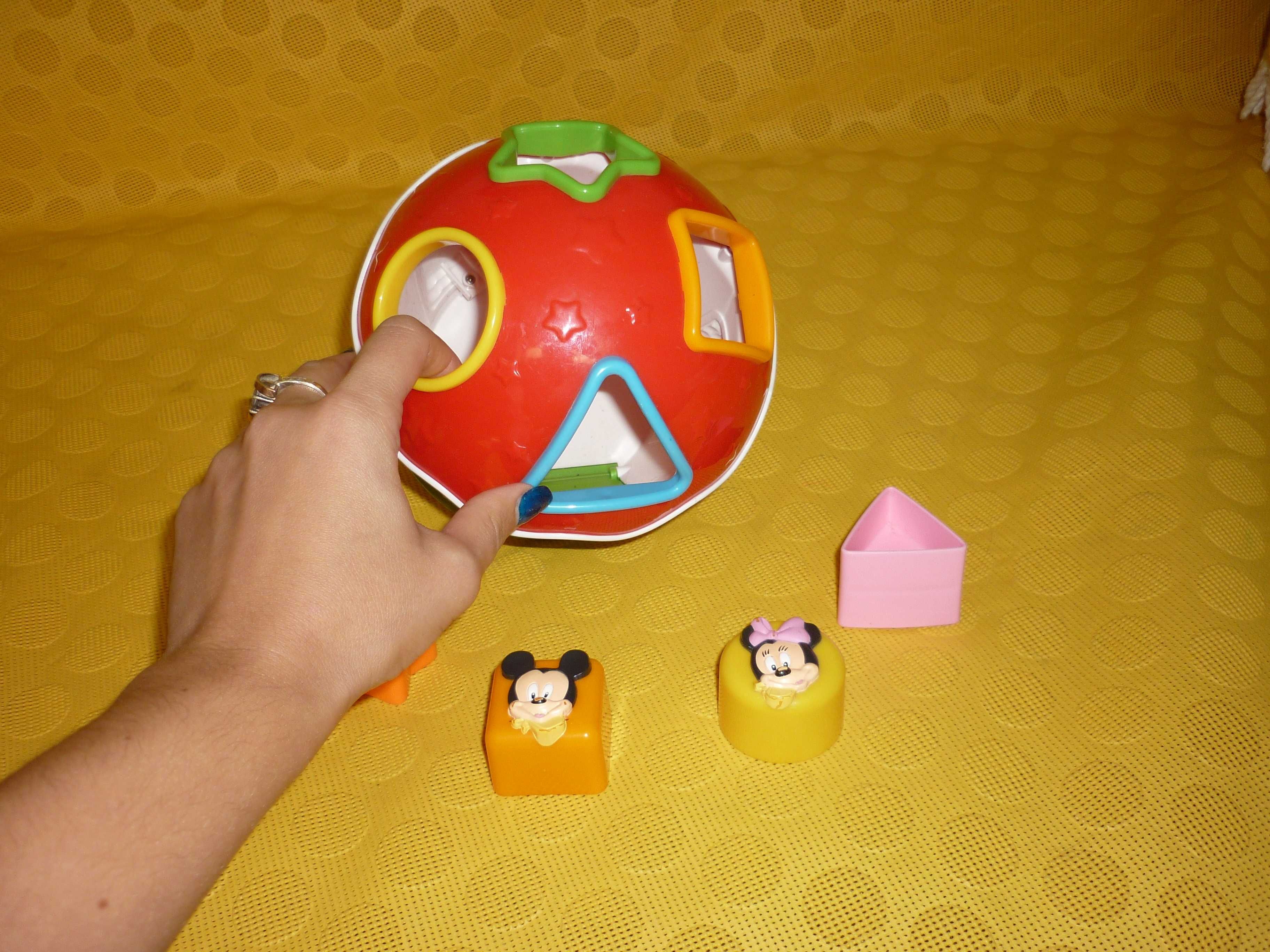 Развивающая игрушка Clementoni Сортер-домик Дисней