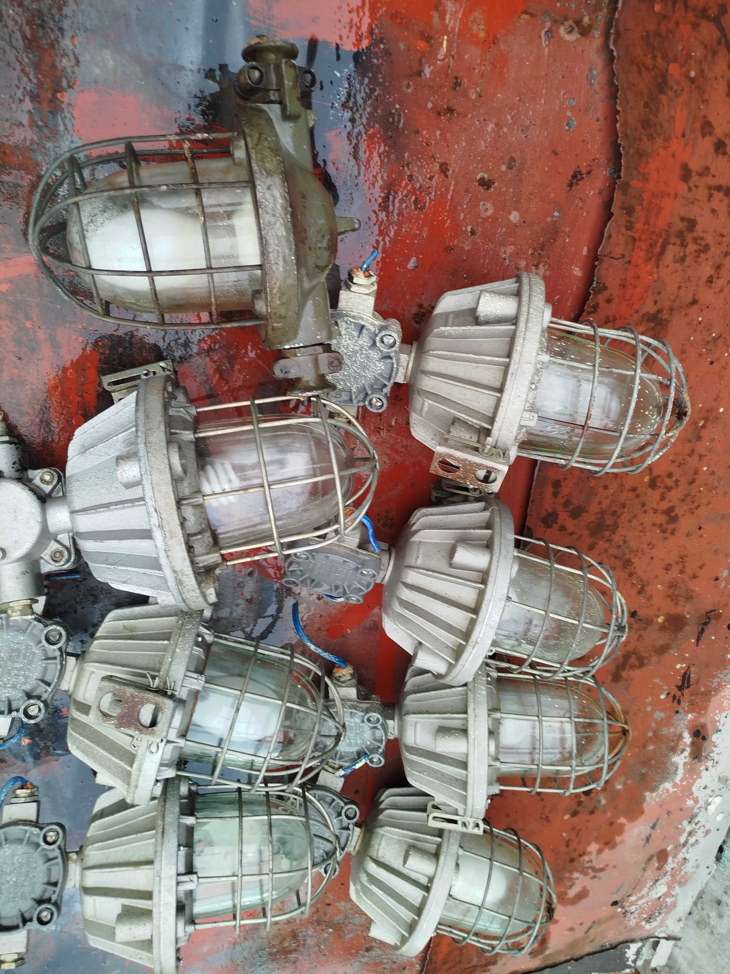 Lampy przemysłowe prl przeciwwybuchowe loft omp200 .