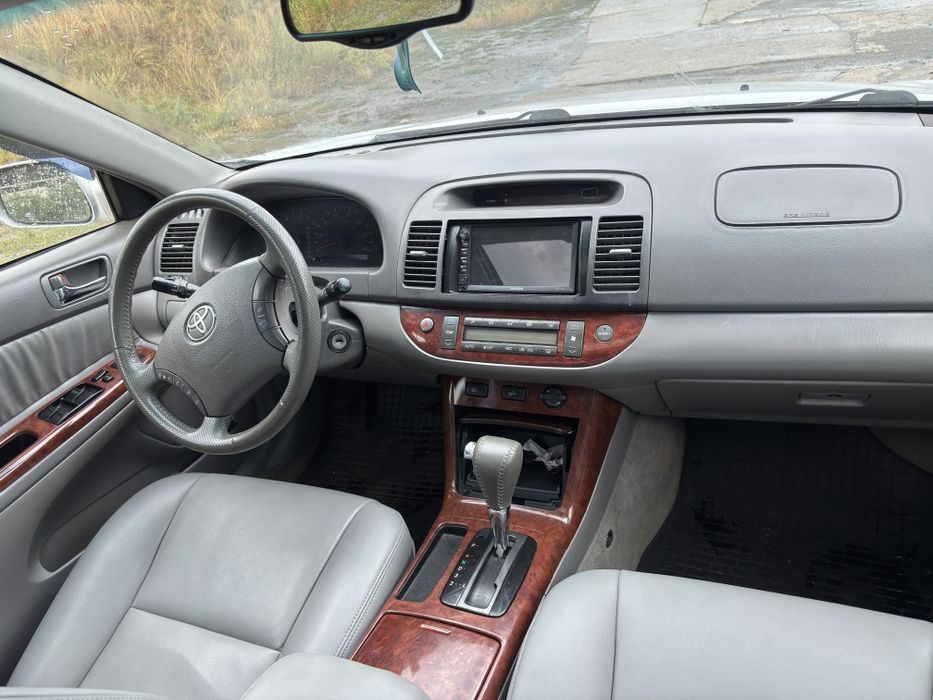 Продам Toyota camry v30 (FL)