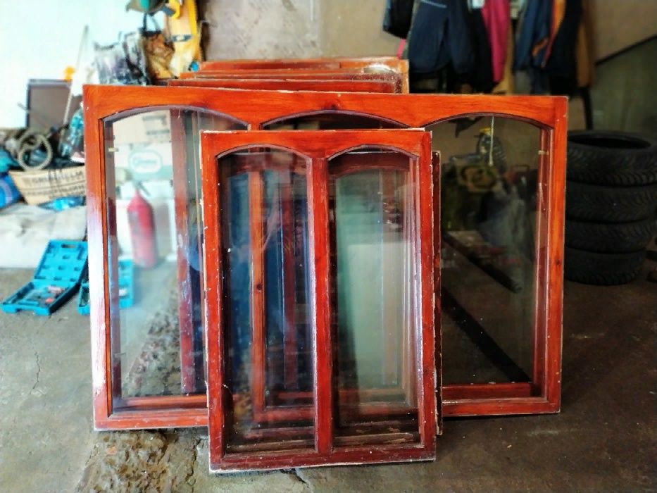 Продам деревянное окно