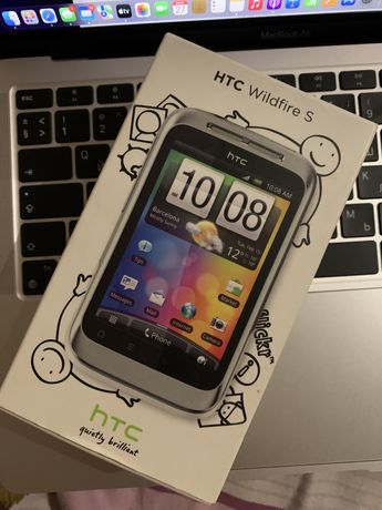 HTC телефон