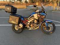 Honda Africa Twin 1100 Dct ( Full extras )