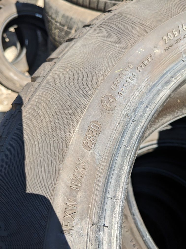 205/60R16 Continental 8 мм зима комплект