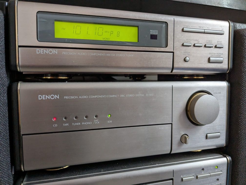 Aparelhagem Denon D100