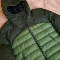 Оригінальна зимова куртка від LACOSTE (розмір L)
