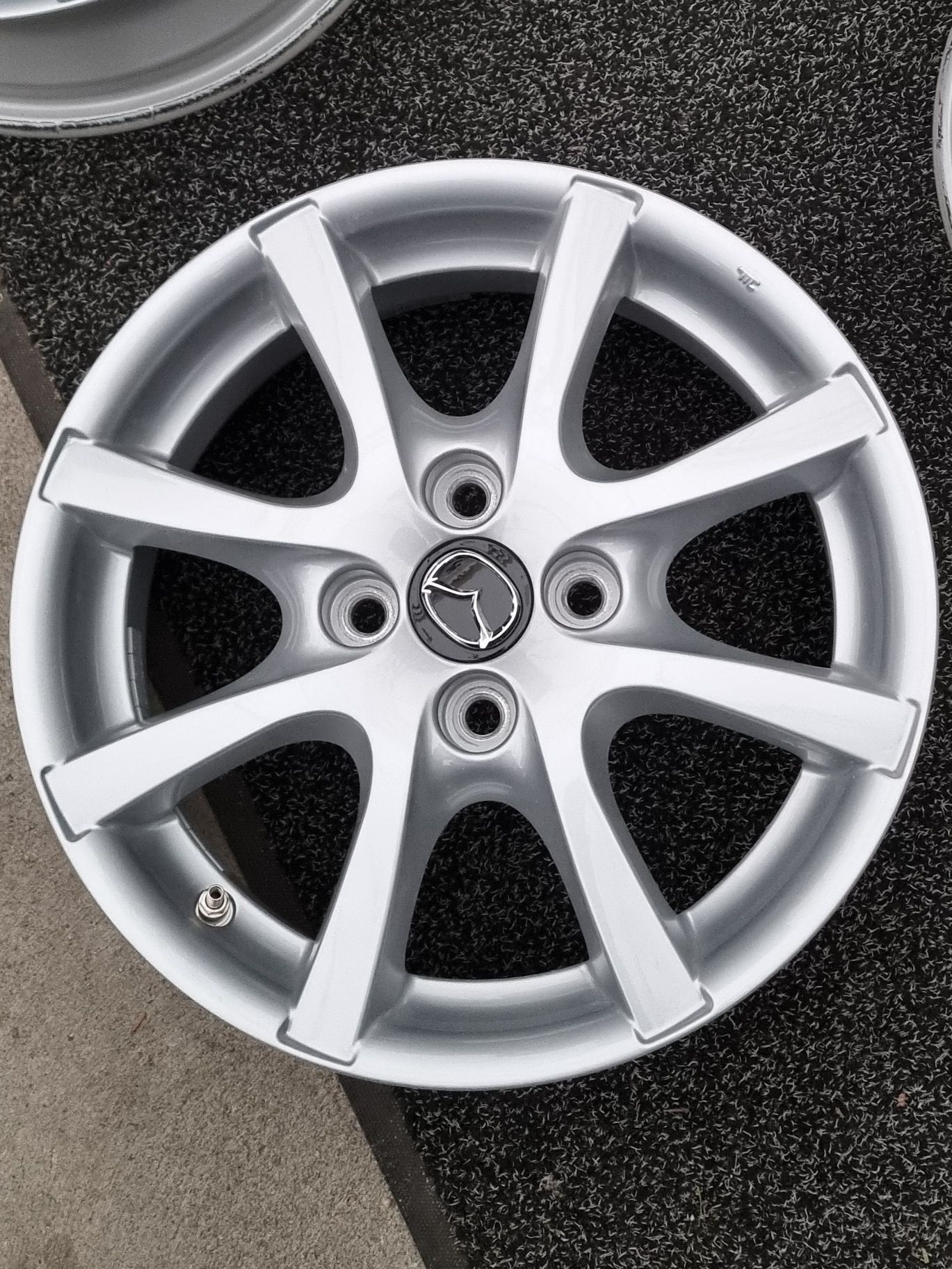 Felgi Alu 15" Mazda 2 II 4x100 SuperStan Oryginalne