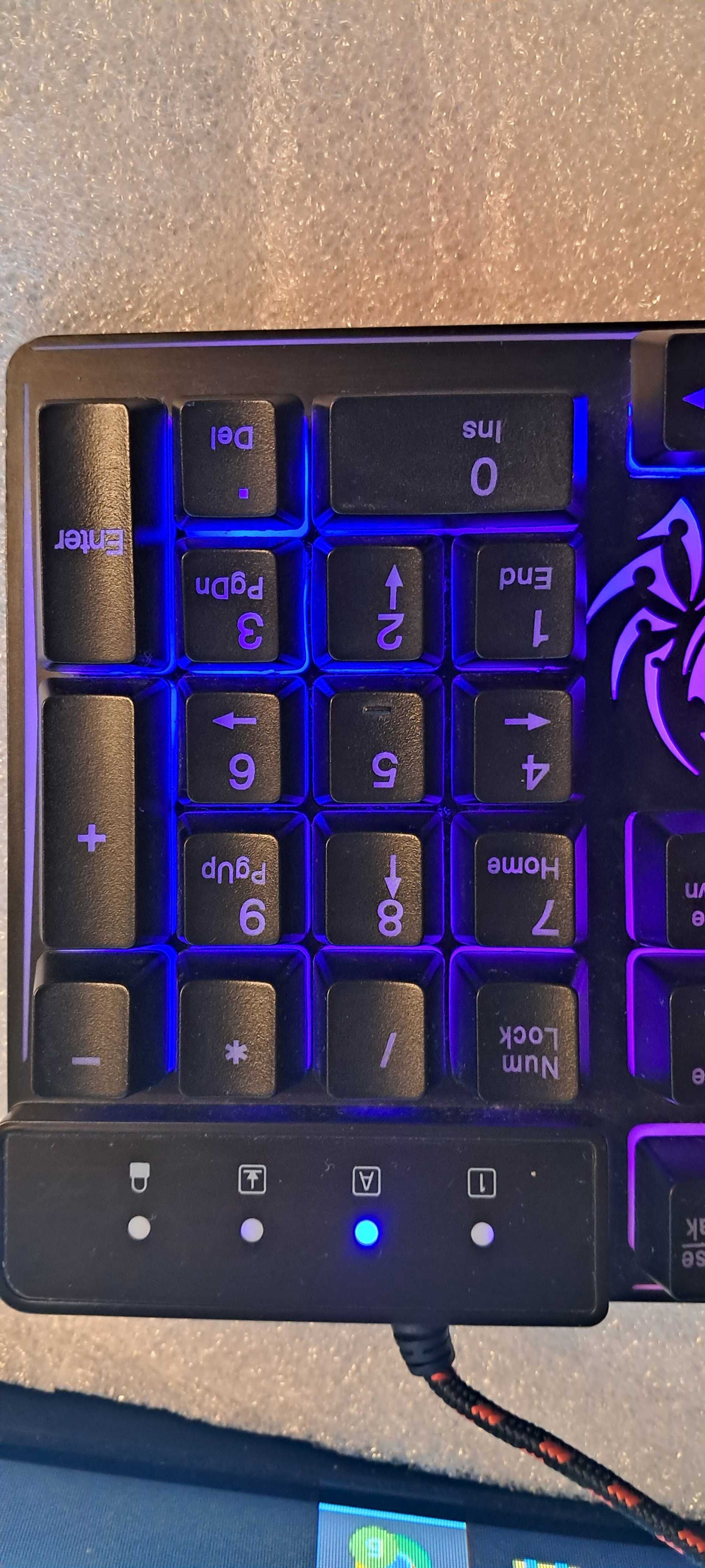Клавиатура REAL-EL Comfort 7090 Backlit USB черная с подсветкой