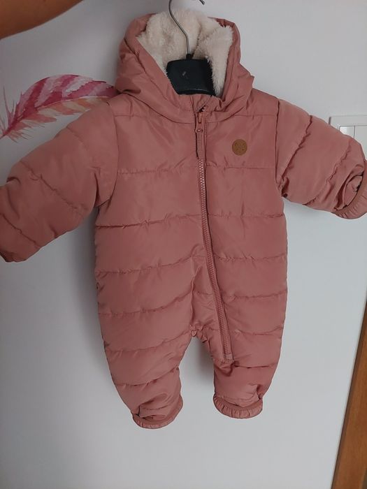 Kombinezon pudrowy róż ocieplany zimowy nieprzemakalny h&m 0-3m 56-62