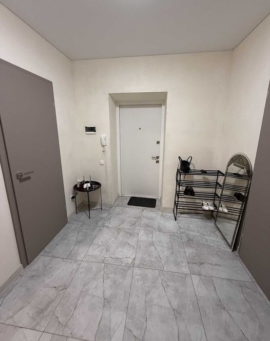 Продаж 1-кімнатної квартири • Озерна • ЖК «Приозерний»