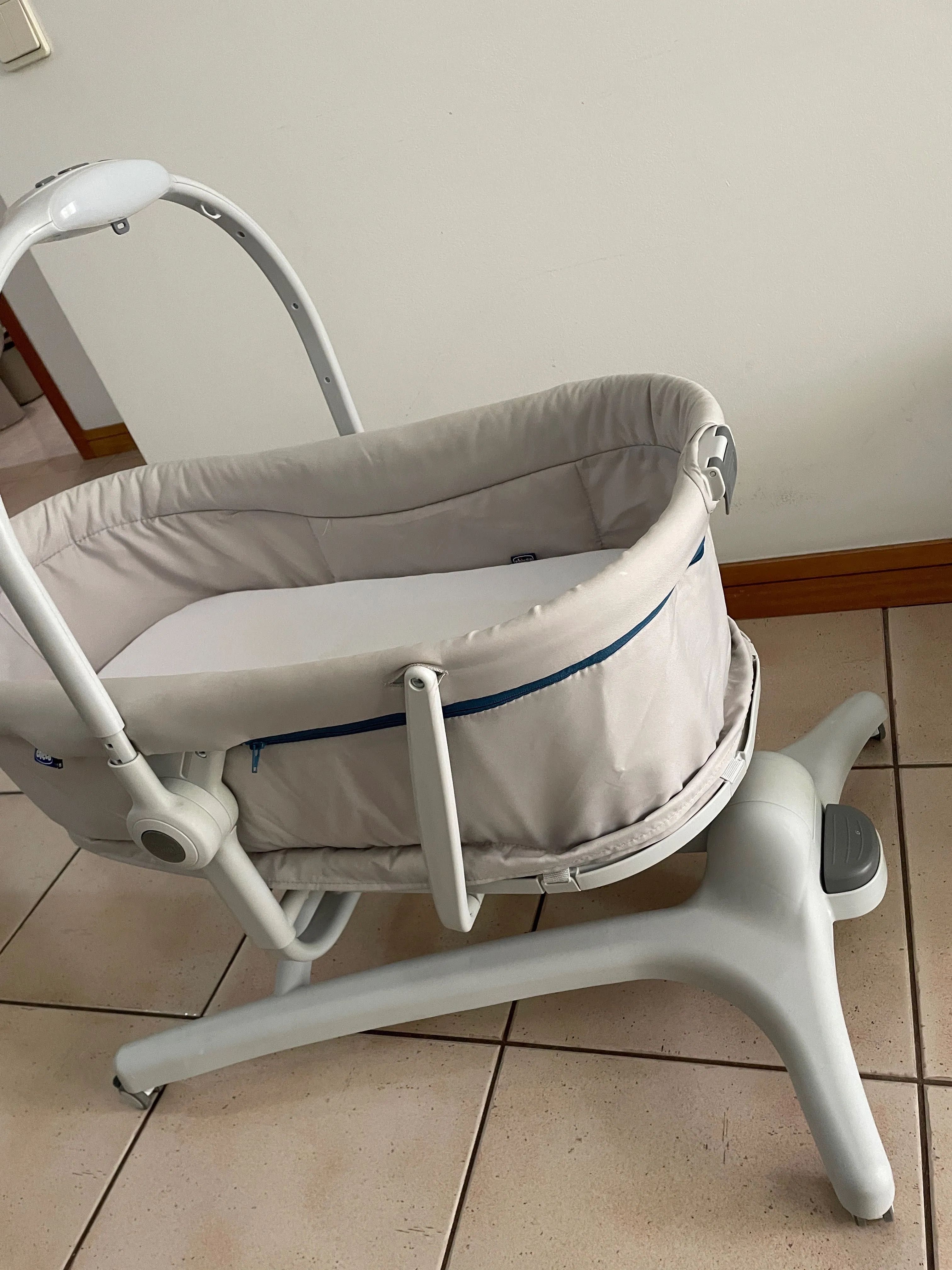 Vendo Chicco Baby Hug 4 em 1