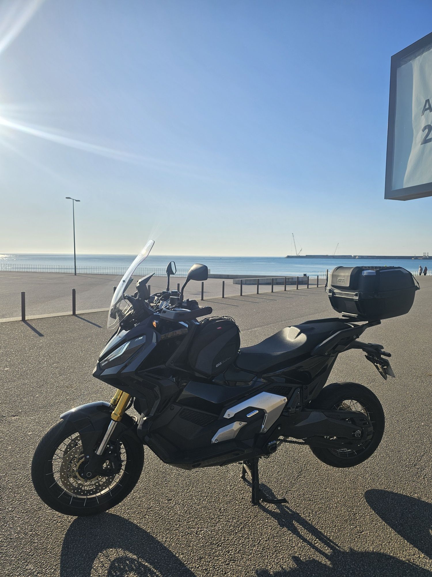 Honda x-adv 750 com Garantia