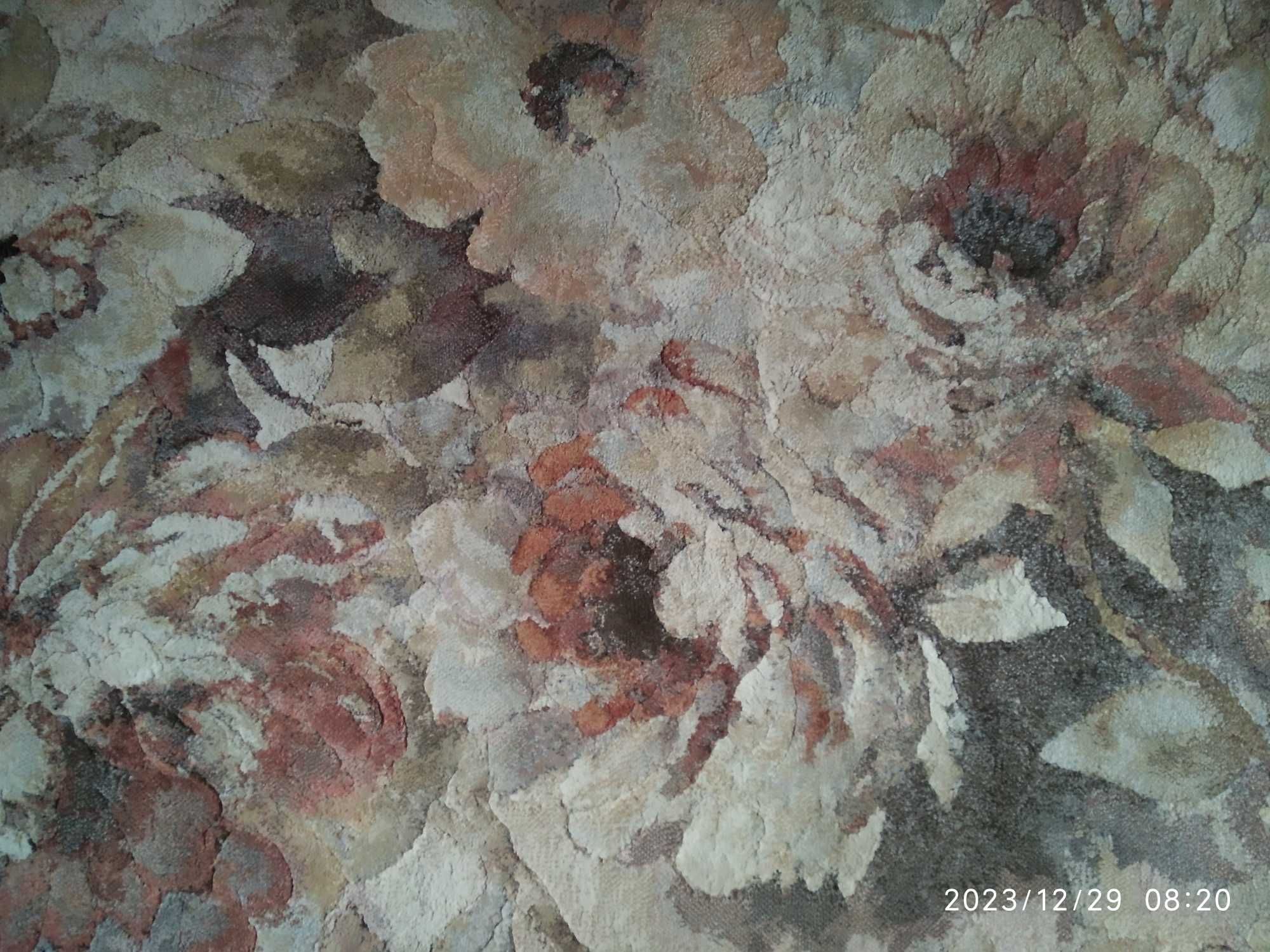 Śliczny belgijski dywan w kwiaty, 120x170cm - sprzedam