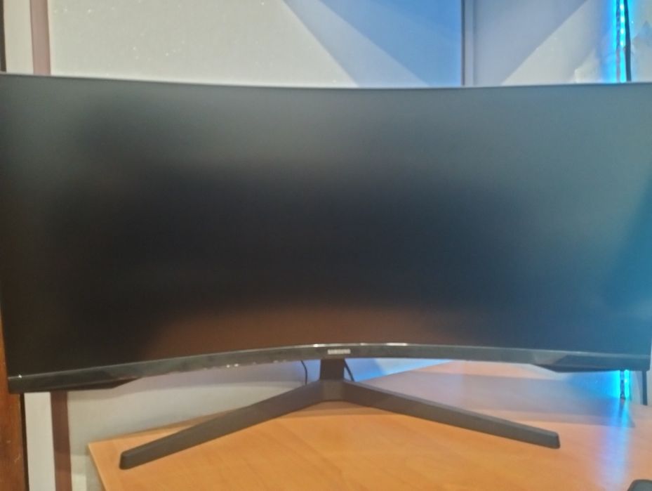 Монітор Samsung G5 Odyssey 34 дюйми LC34G55TWWRXEN