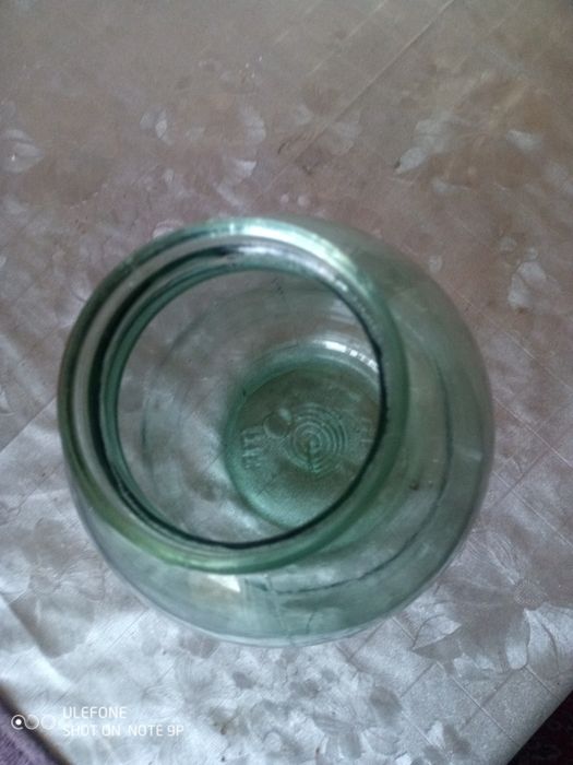 Продам 3 литровые банки