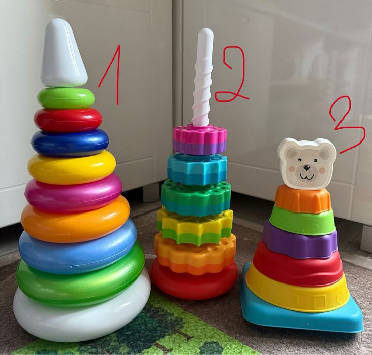 Дитячі іграшки. Піраміда