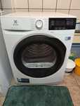 Suszarka z pompą ciepła Electrolux PerfectCare 800