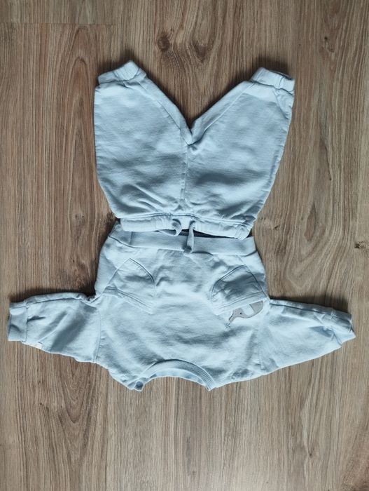 Piękny dresik niemowlęcy r. 62