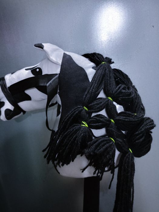 Koń na kiju z dźwiękiem Hobby Horse