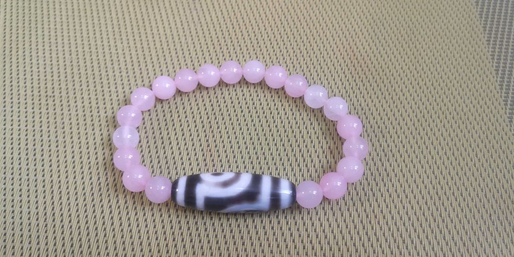 Браслет з бусиною Дзі (Дзи) 2 ока  (кохання, сім'я, гармонія) та інші