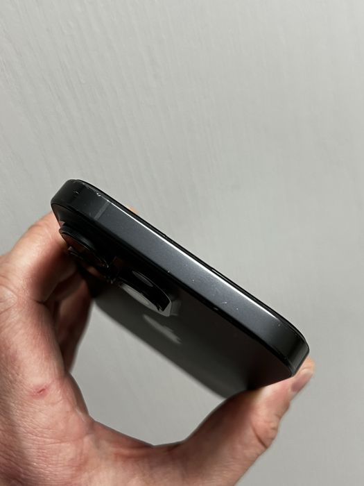 iPhone 16 Pro Max 256Gb физ Сим