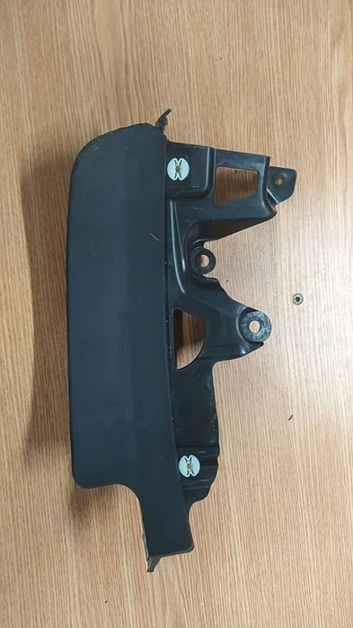 Porsche cayenne 9y0 бризговик задній лівий 9y0854815a