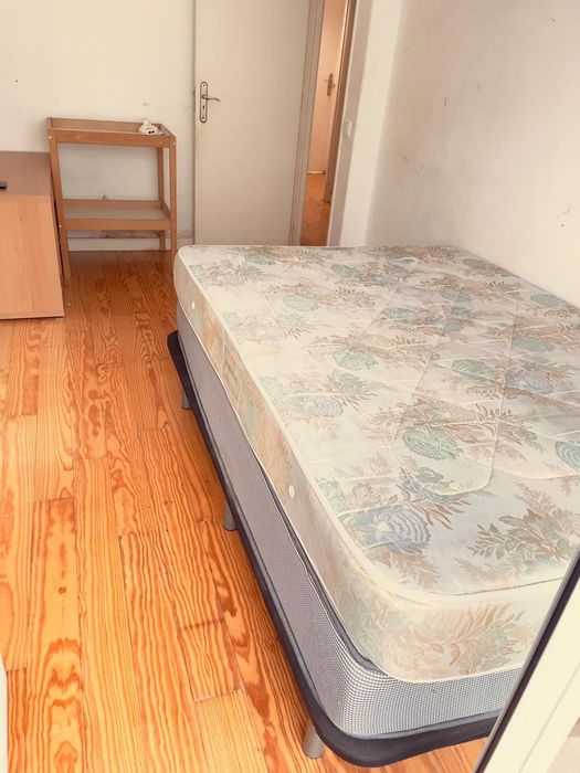 aluga se quarto em Lumiar, Lisboa