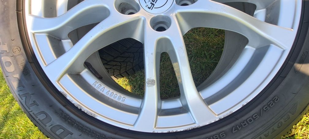 Felgi 17 Honda Accord 114,3 z oponami zimowymi