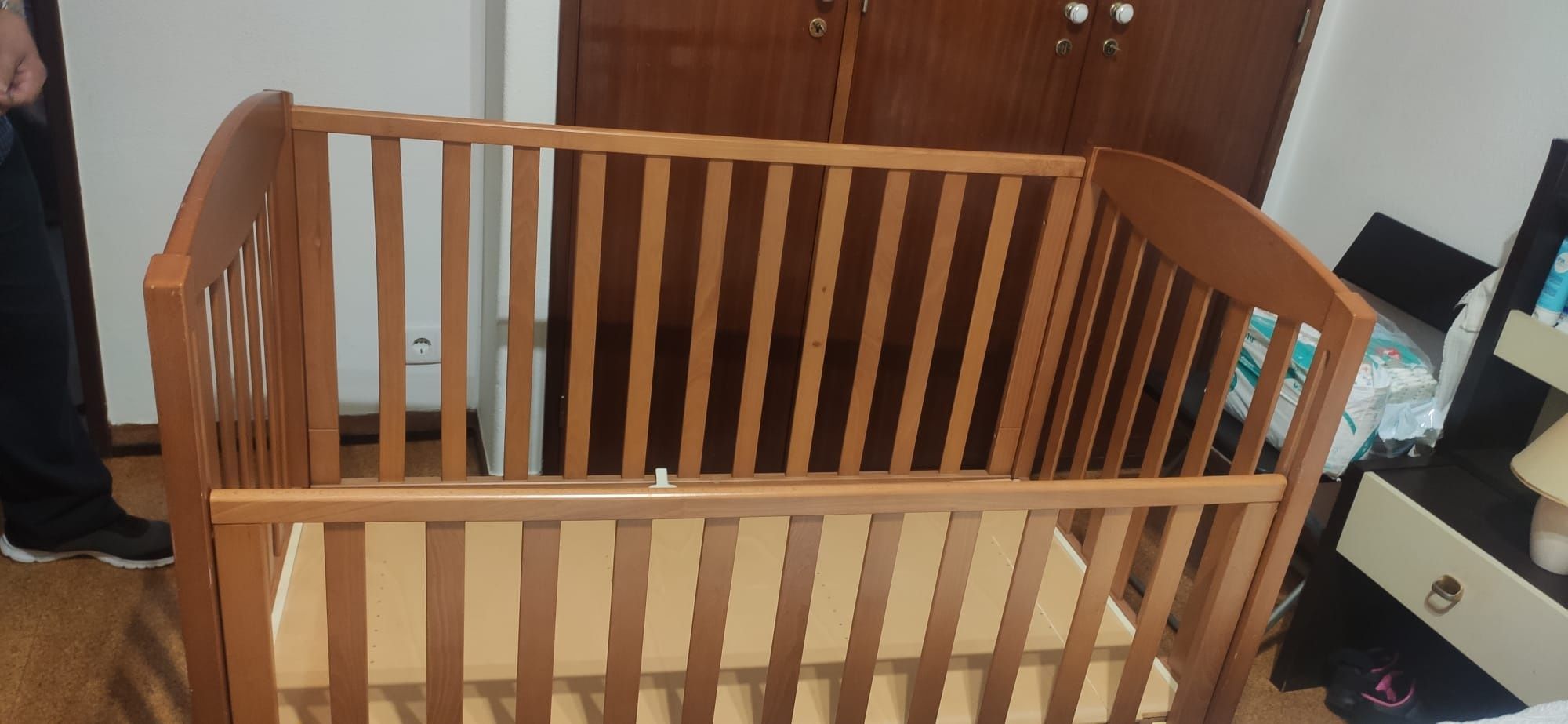 cama de grades  para bebê ou crianças  prénatal