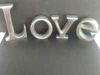 Любовь буквы интерьер