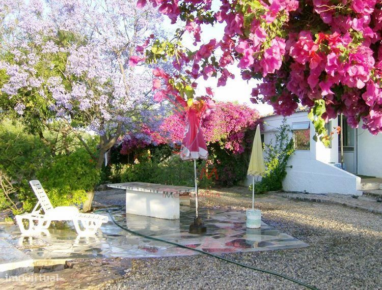 Tavira - terreno com moradia / land with house