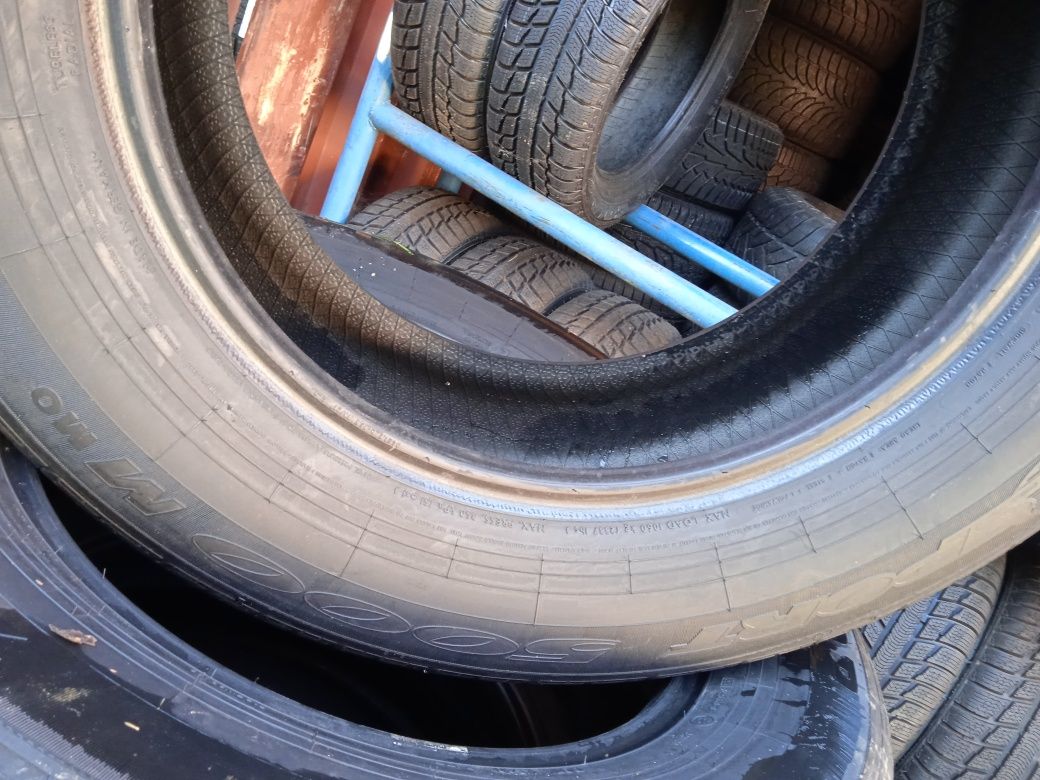 Opony Używane 265/60R18 Dunlop Komplet