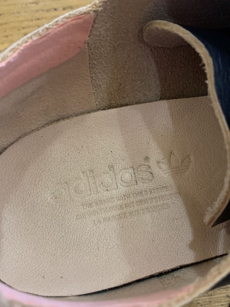 Adidas кроссовки кожа
