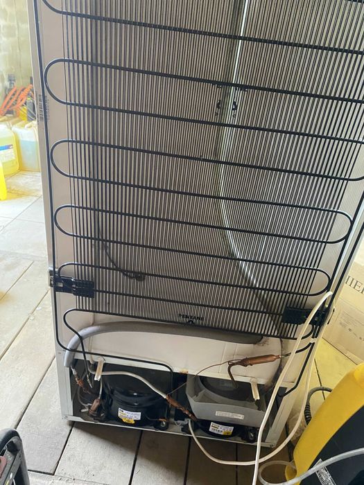 Холодильник Privileg 300 літрів 2 компресори