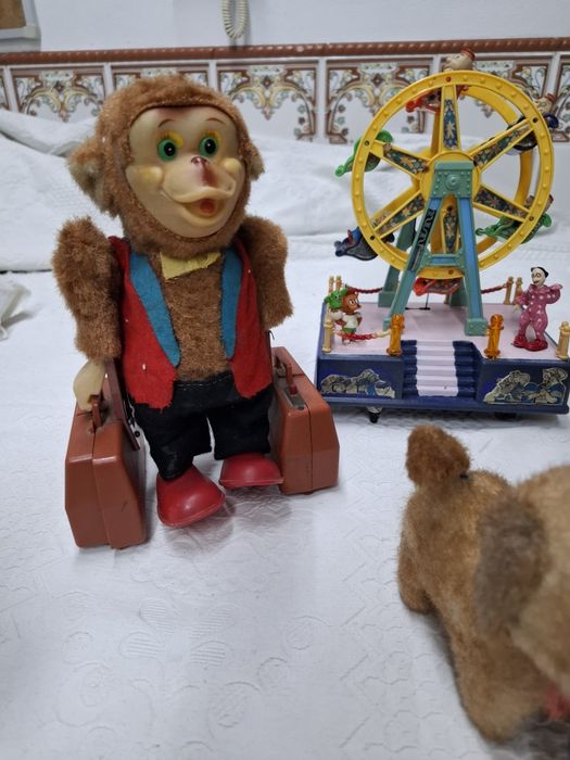 Conjunto de peças antigas