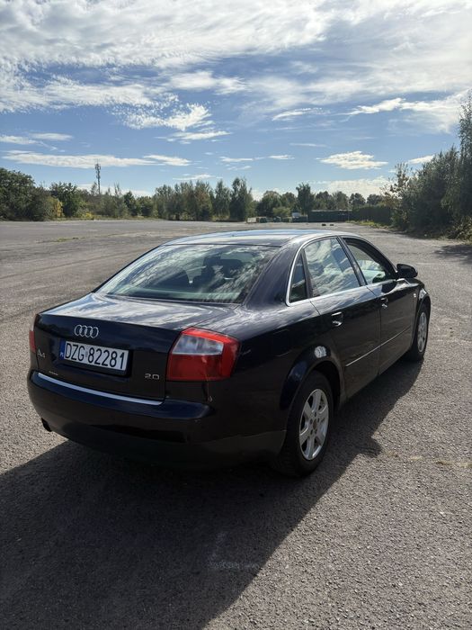 Audi A4B6 2.0 benzyna