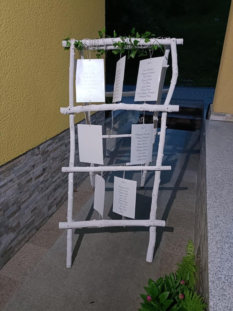 Tablica np na wesele z lista stolow