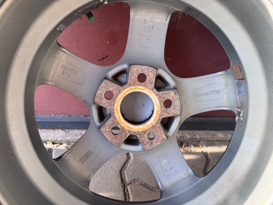 Felgi «RIAL» R15 5x100 z oponami zimowymi «Kleber 195/65 DOT17 5mm»