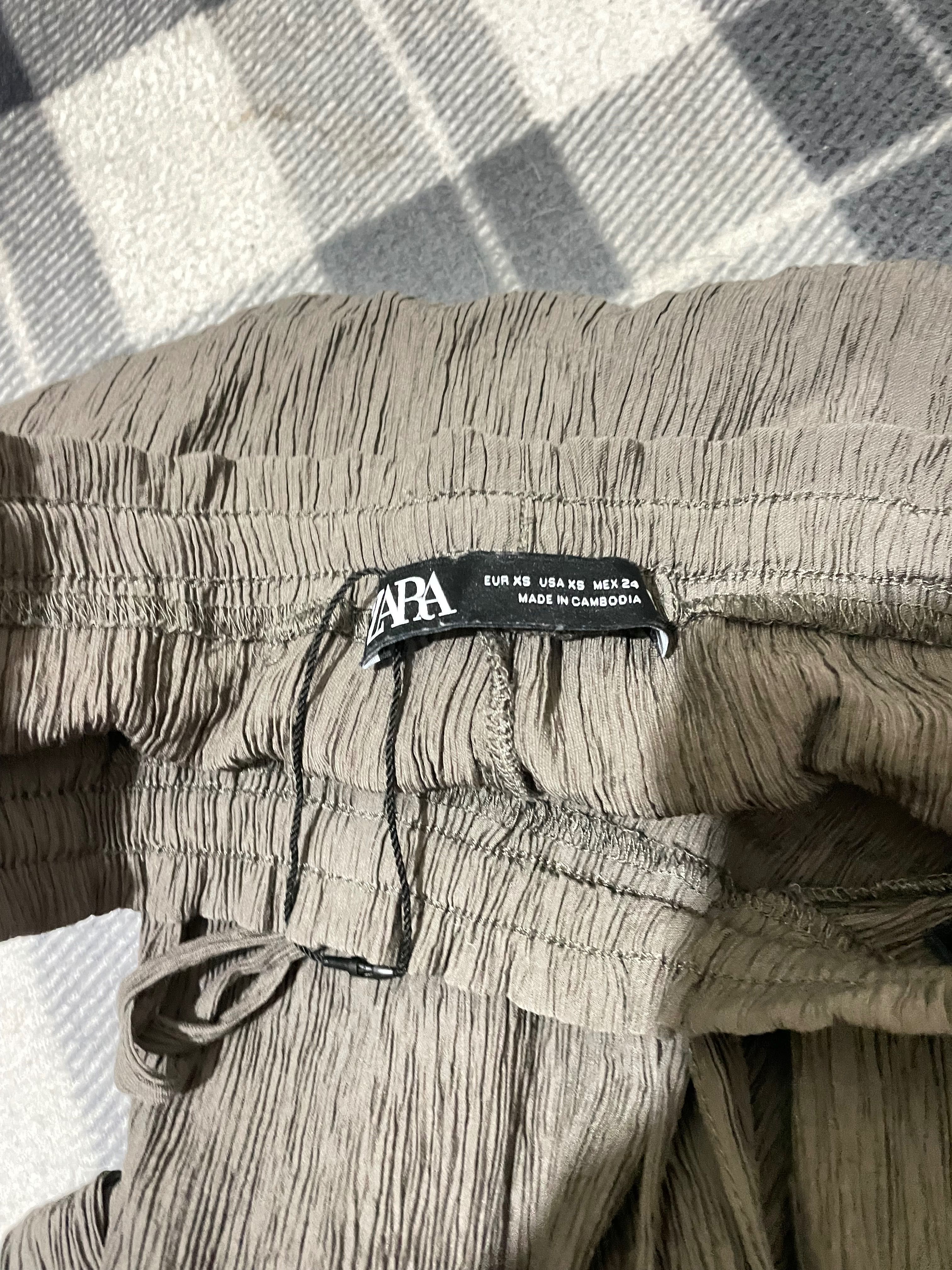 Трендові штани Zara