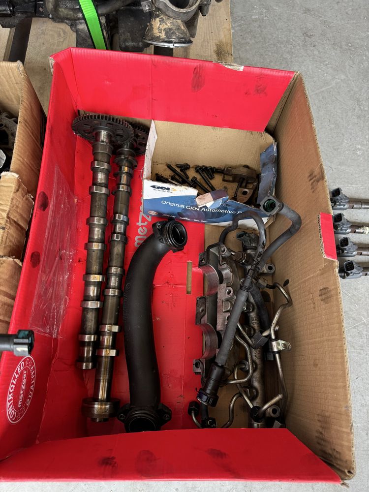 Motor Volvo XC90 peças D4204T14