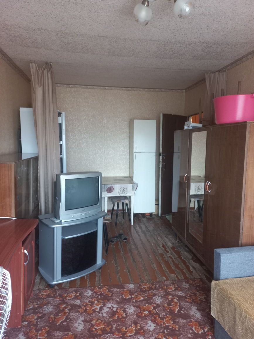 Сдам  большую комнату с балконом на Новых Домах