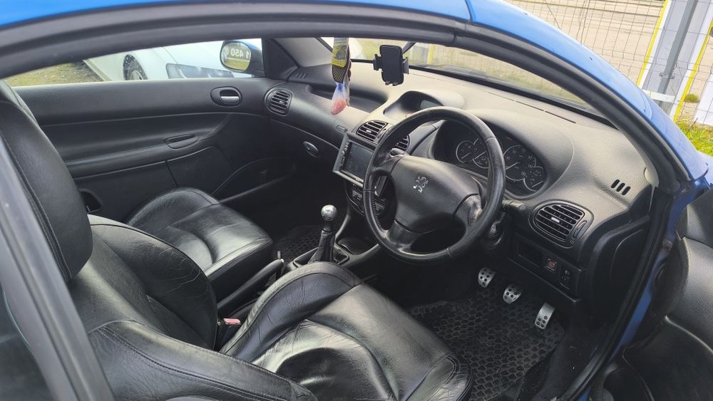 Peugeot 206cc 1.6 Benzyna Cabrio Skóra Długie Opłaty Gotowy Do Jazdy