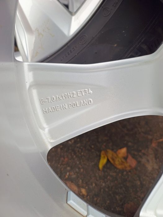 Колеса в сборе 235/55/19