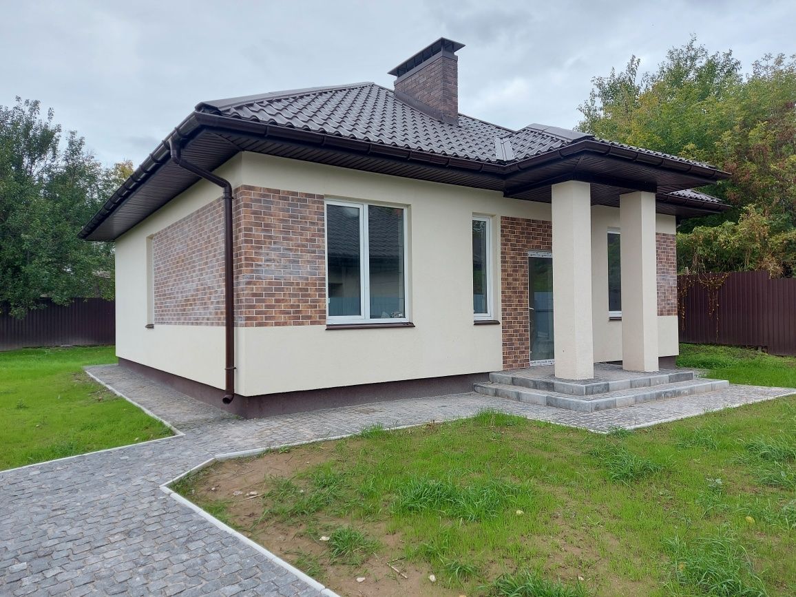 Продам новый дом 9,5м× 9,5м. Иванковичи