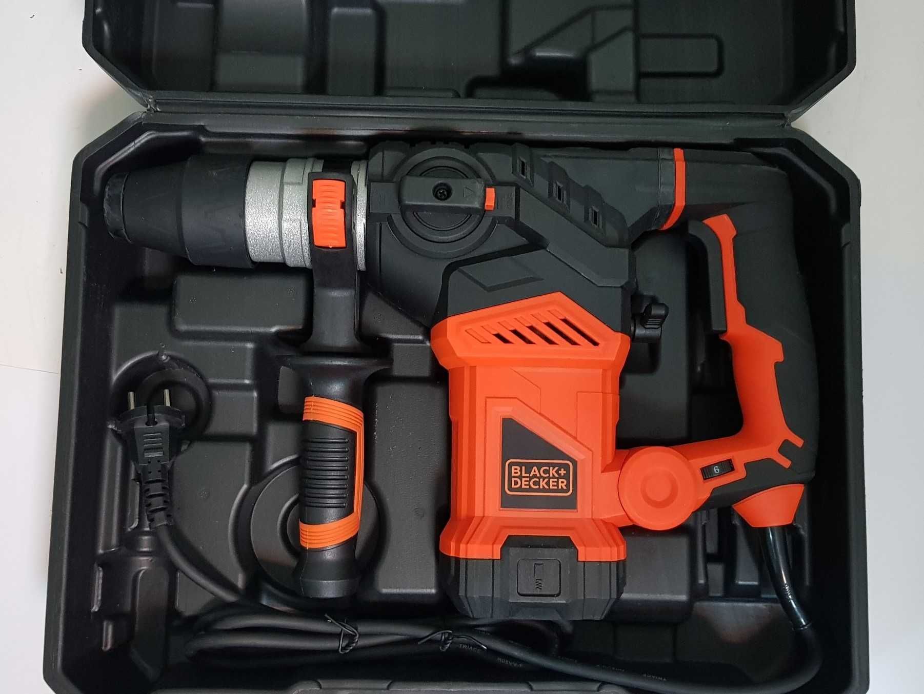 Młotowiertarka SDS-Plus Black&Decker BMDS 05K