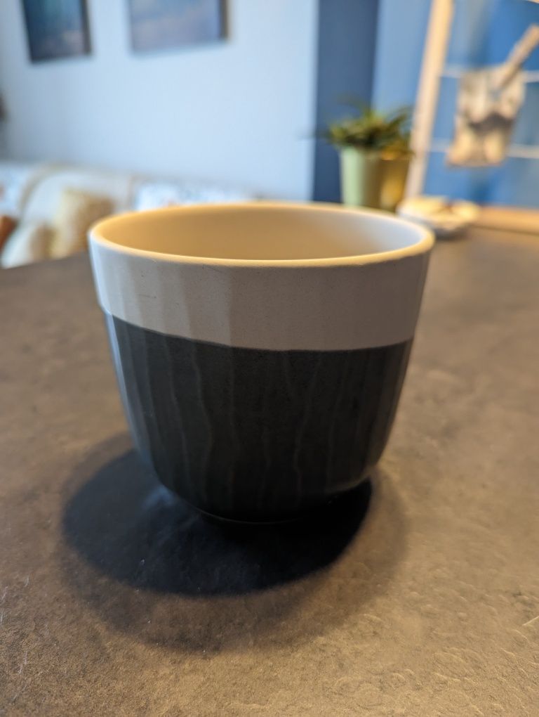 Nowa doniczka ikea