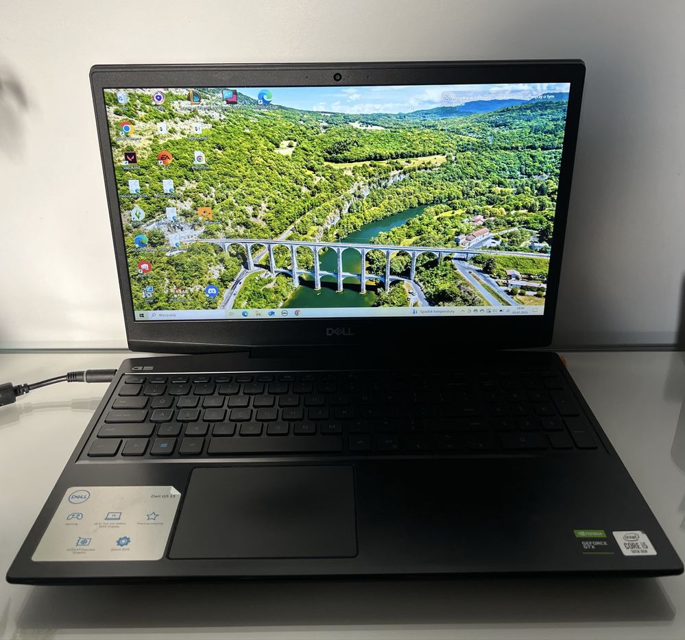Laptop Dell i5-10300H